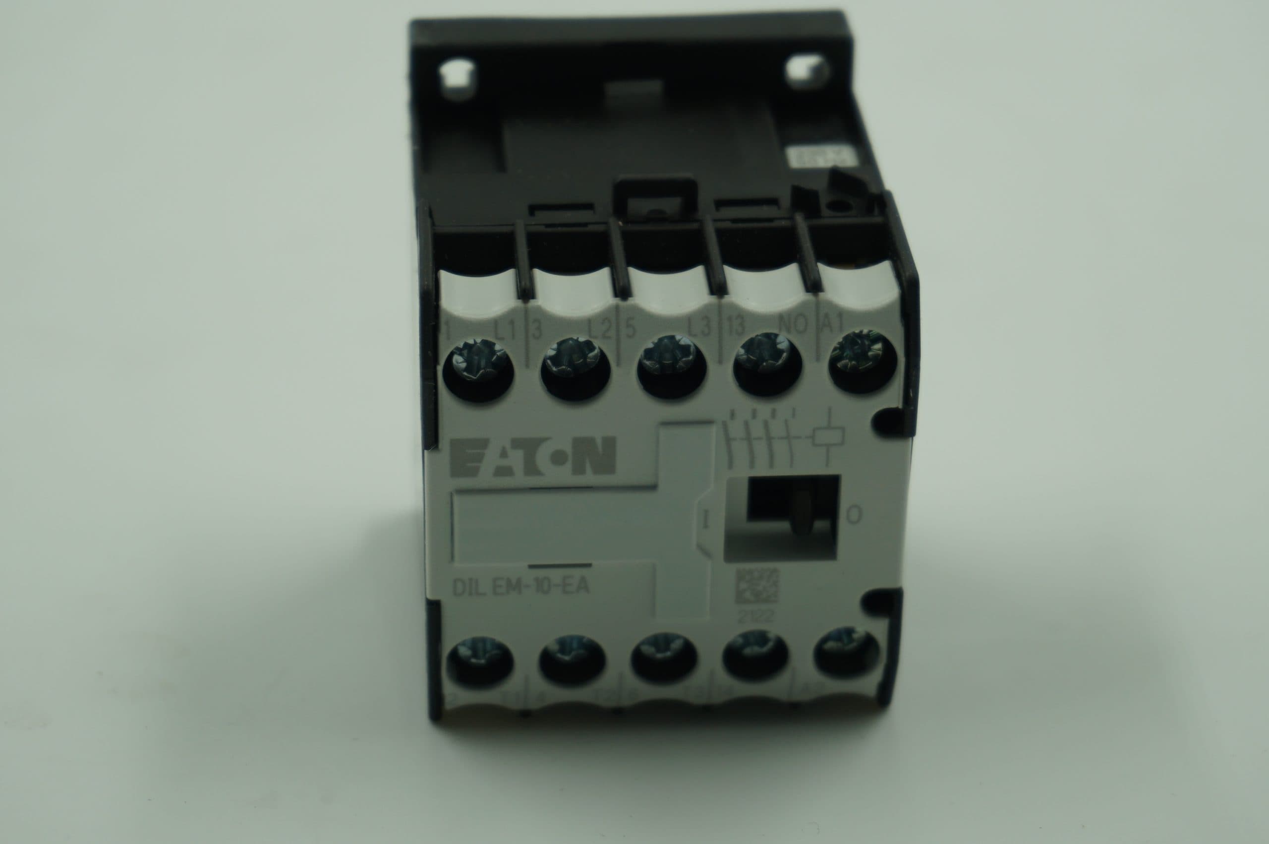Contactor Dilm10 4KW Ozti